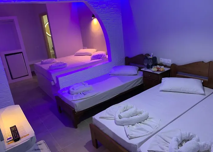 Princess Sissy 2* 이오스 코라